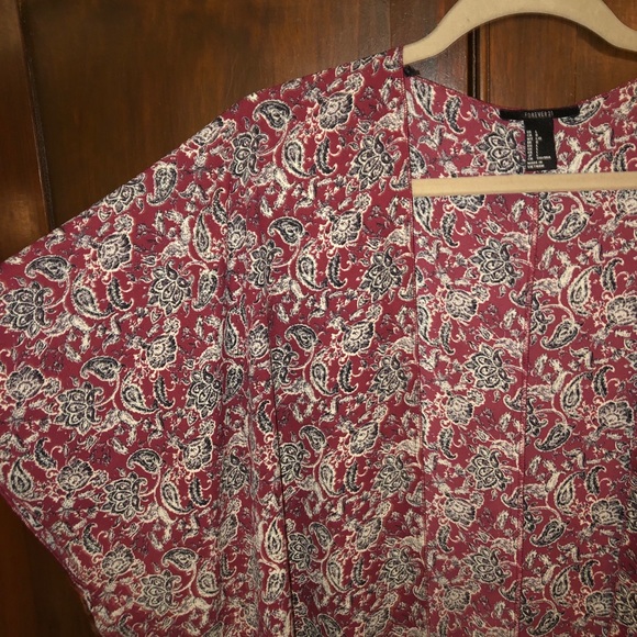 Kimono - Picture 2 of 3